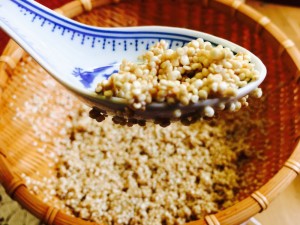 naklíčená quinoa